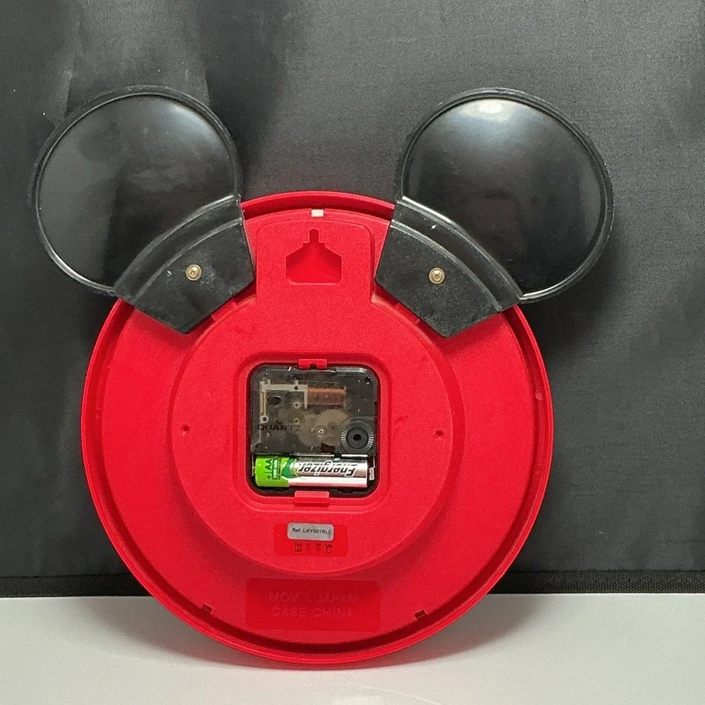 Walt Disney Mickey Mouse quartz wall clock-Lorus Tochigi Tokei Co.-Red-working